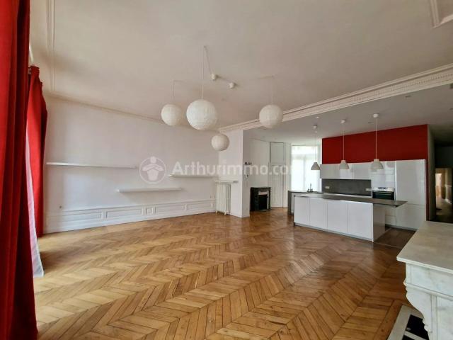 Location Appartement 4 pièces 131 m2 à Clermont Ferrand