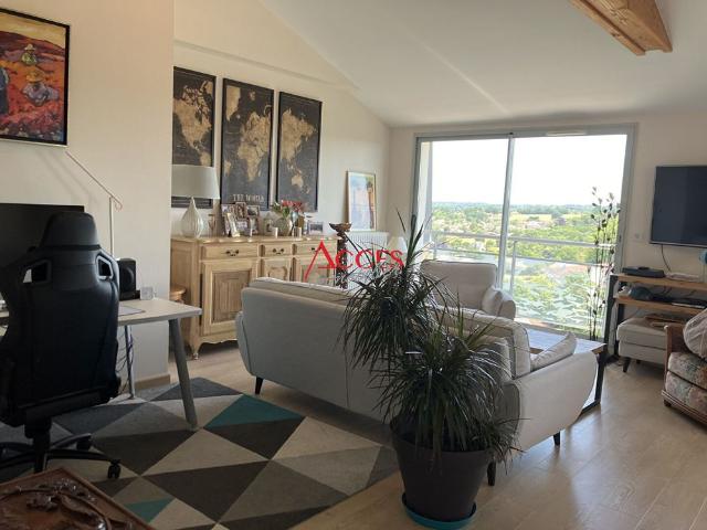 Location Appartement 4 pièces 133m²