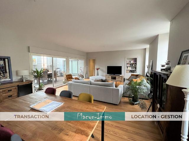 Location Appartement 4 pièces 143m²