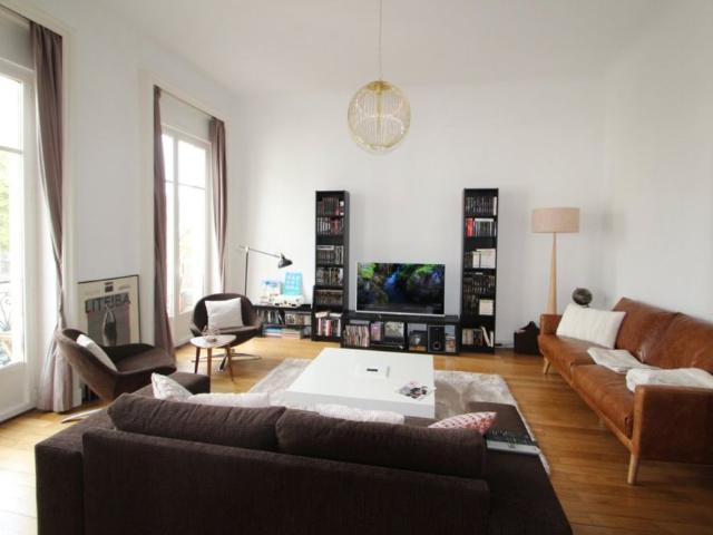 Location Appartement 4 pièces 149m² CHALON SUR SAONE 71100