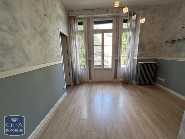 Location Appartement 4 pièces 150m² PERIGUEUX 24000