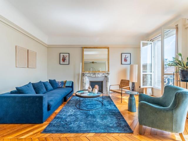 Location Appartement 4 pièces 151m² PARIS 3ème