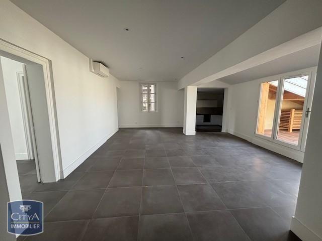 Location Appartement 4 pièces 151m² SETE 34200