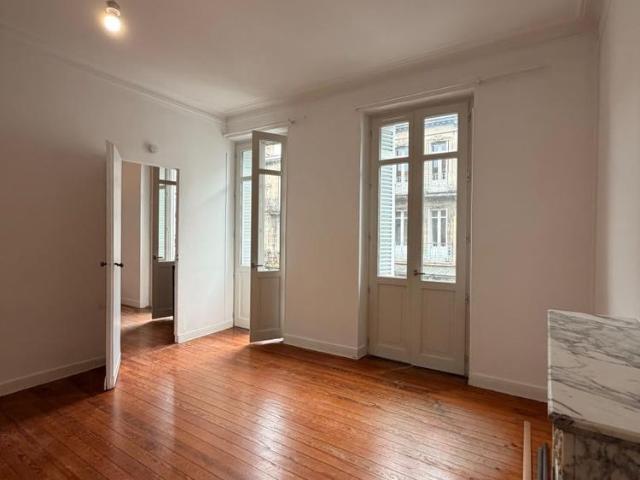 Location Appartement 4 pièces 152m²
