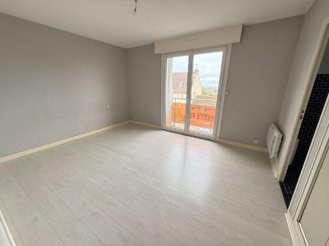 Location Appartement 4 pièces 164m²