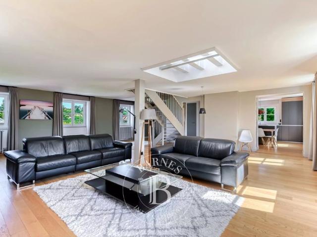 Location Appartement 4 pièces 167m² ECULLY 69130