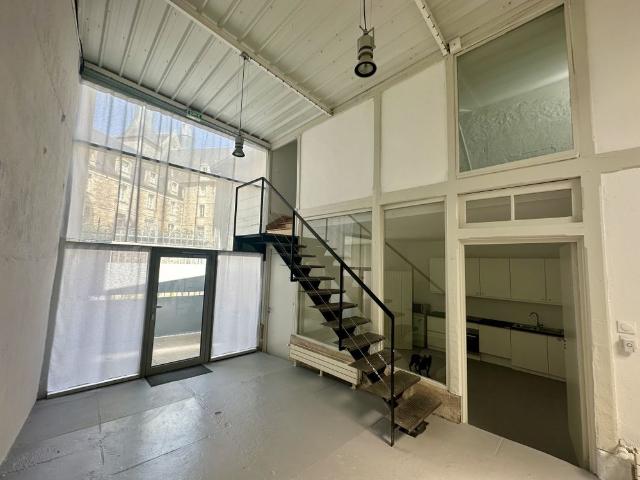 Location Appartement 4 pièces 170m² POITIERS 86000