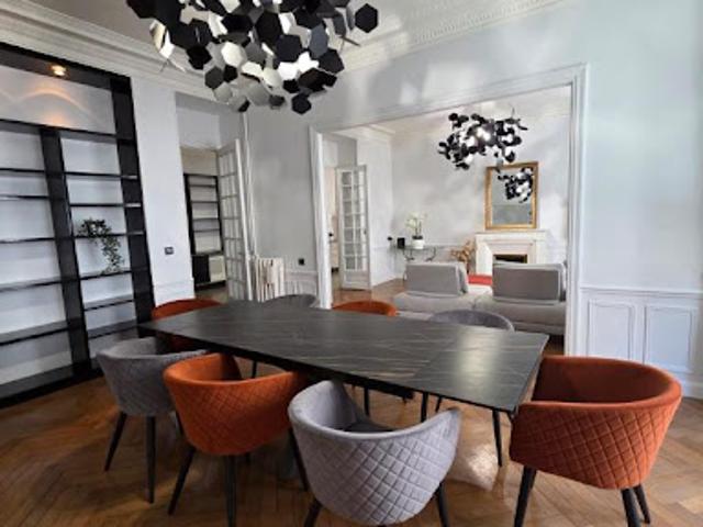 Location Appartement 4 pièces 176 m2 Nice