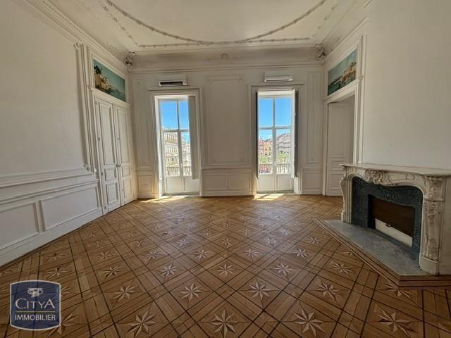 Location Appartement 4 pièces 179m² SETE 34200