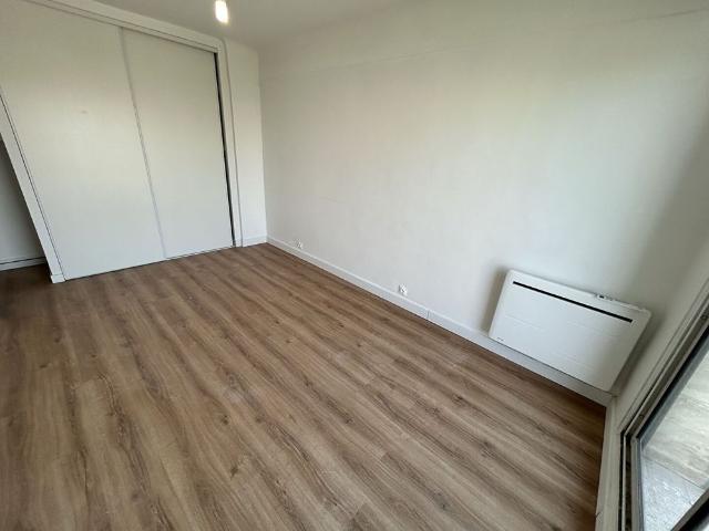 Location appartement, 4 pièces, 3 chambres, surface 71m²