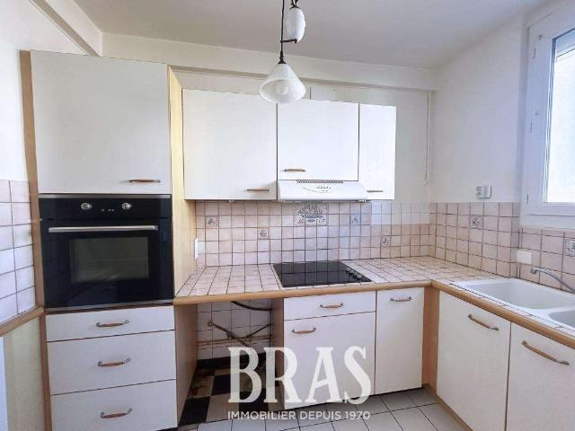 Location appartement 4 pièces Vannes Centre Ville 56