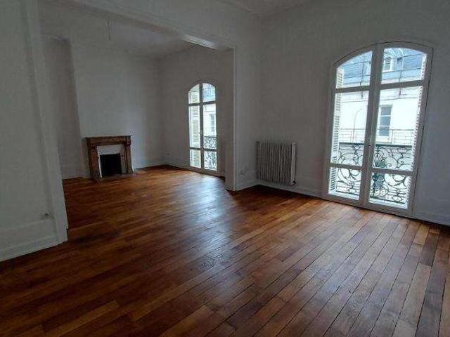 Location appartement 4 pièces Angers Centre 49