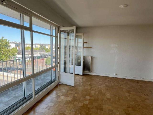 Location appartement 4 pièces Angers Centre 49