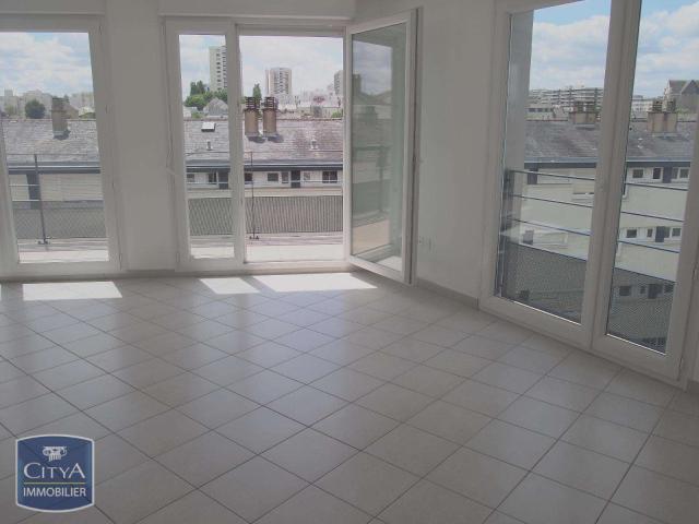Location appartement 4 pièces Angers Deux Croix Banchais 49