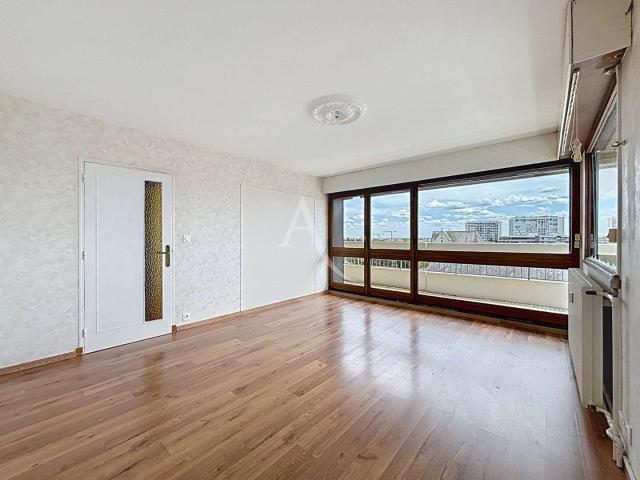 Location appartement 4 pièces Angers Saint Serge 49