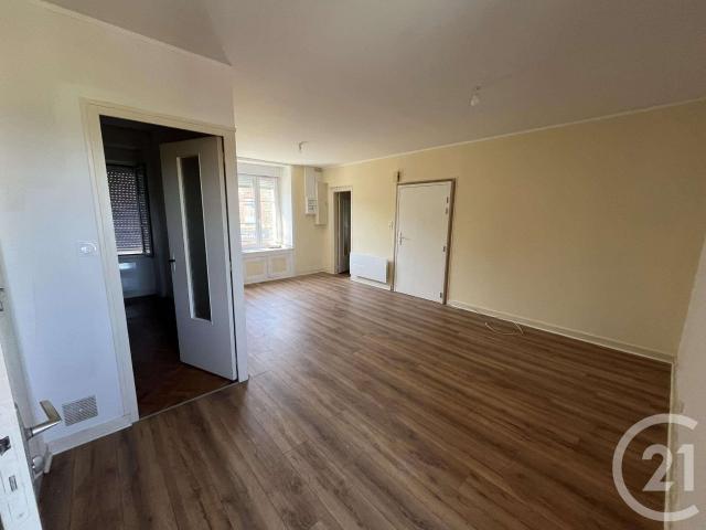 Location appartement 4 pièces Argentré du Plessis 35