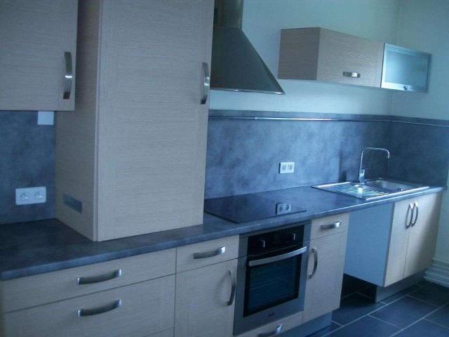 Location appartement 4 pièces Bourges 18