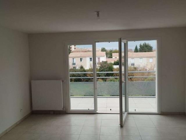 Location appartement 4 pièces Carpentras 84