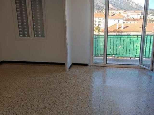 Location appartement 4 pièces Corte 20