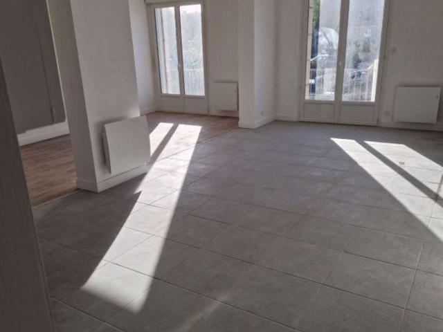 Location appartement 4 pièces Fougères 35