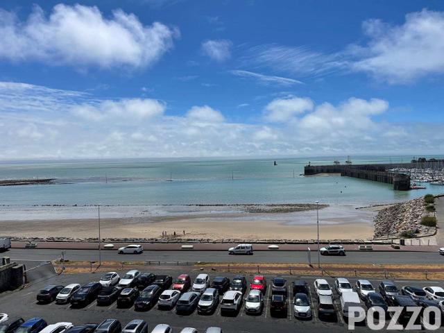 Location appartement 4 pièces Granville 50