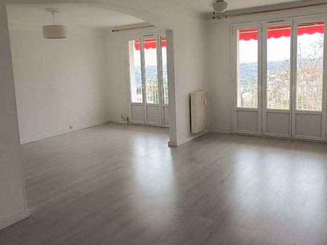 Location appartement 4 pièces Grasse 06