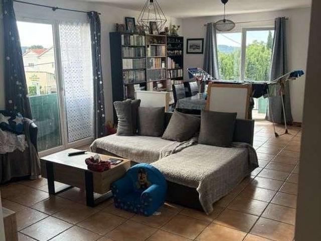 Location appartement 4 pièces La Fare les Oliviers 13