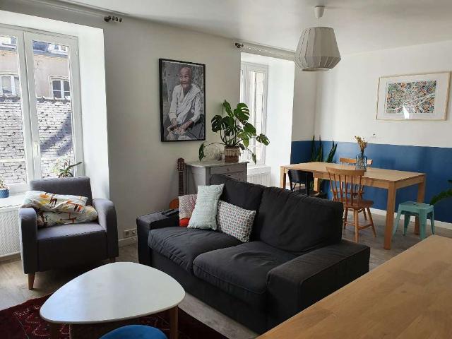 Location appartement 4 pièces Laval 53