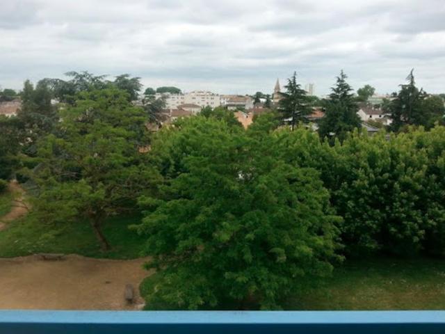 Location Appartement 4 pièces Le Bouscat