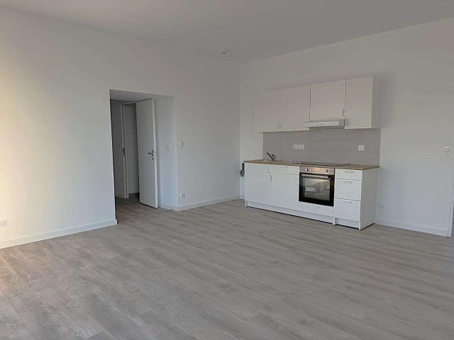 Location appartement 4 pièces Lesneven 29