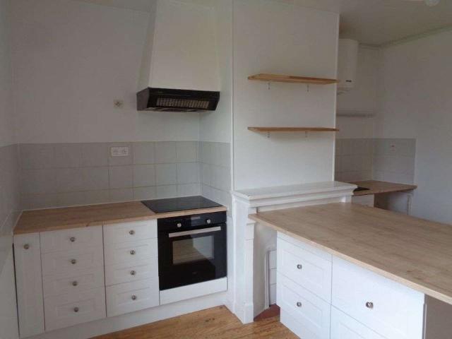 Location appartement 4 pièces Lusigny 03