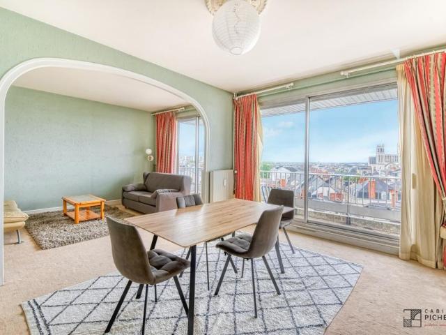 Location Appartement 4 pièces Meublé 102m² ANGERS 49100