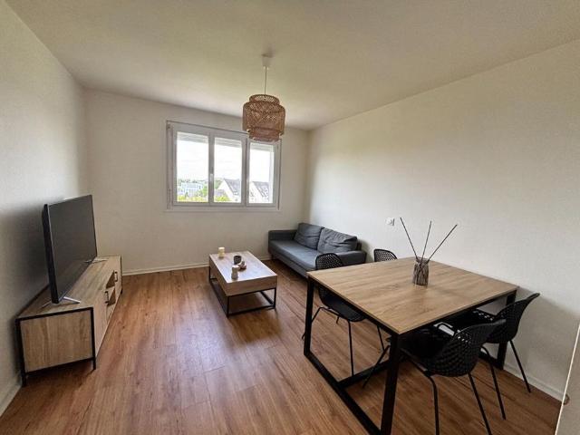 Location Appartement 4 pièces Meublé 65m² ST BRIEUC 22000
