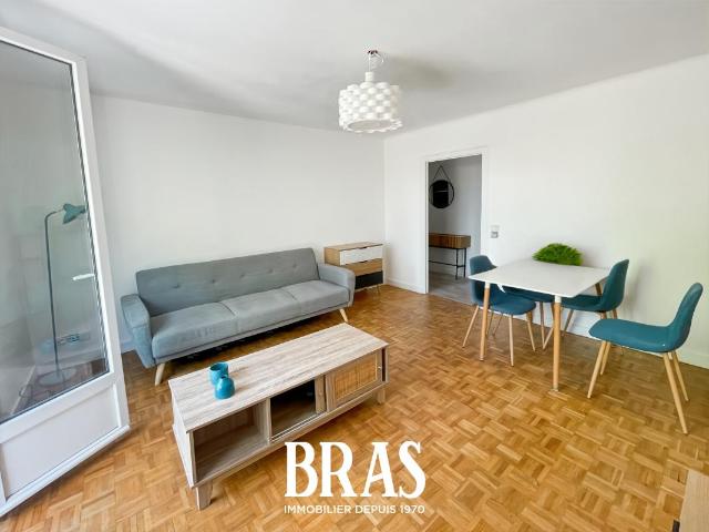 Location Appartement 4 pièces Meublé 71m² NANTES 44300