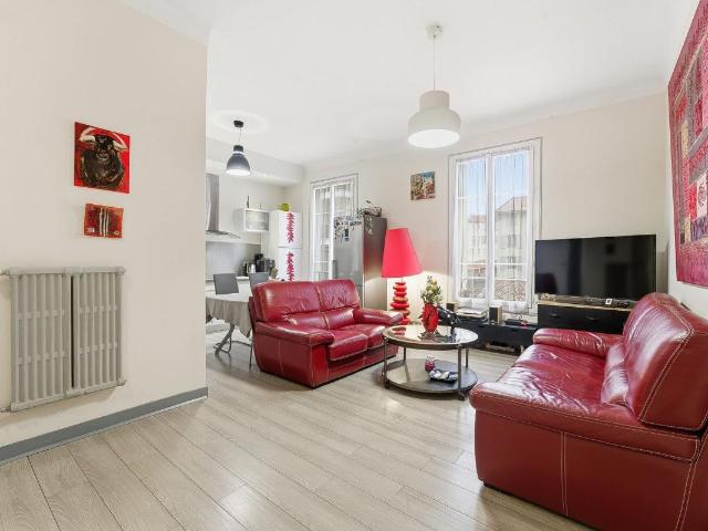 Location Appartement 4 pièces Meublé 77m² NICE 06000
