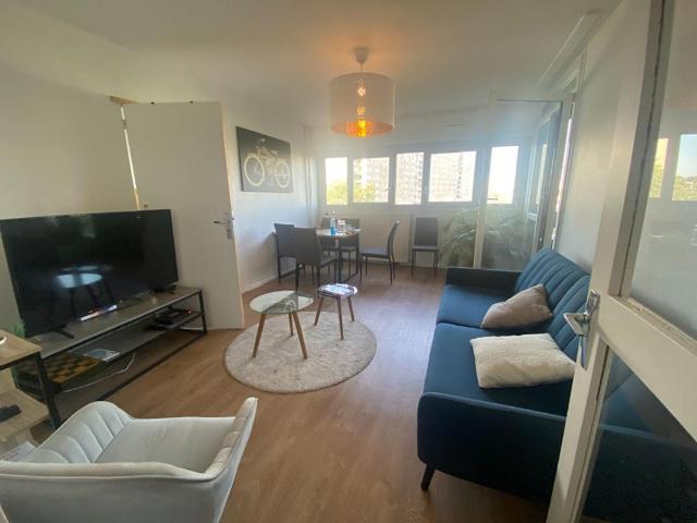 Location Appartement 4 pièces Meublé 82m² TALENCE 33400