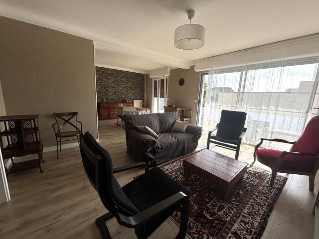 Location Appartement 4 pièces Meublé 85m² CAEN 14000