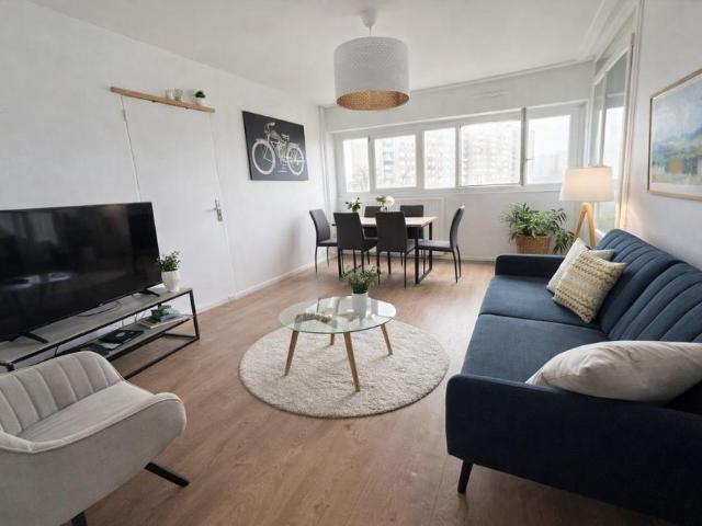 Location Appartement 4 pièces Meublé 86m² TALENCE 33400