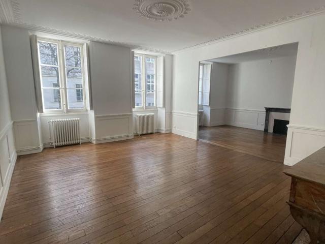 Location appartement 4 pièces Nantes 44