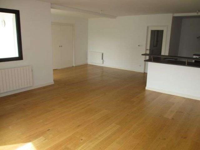 Location appartement 4 pièces Nantes Centre Ville 44