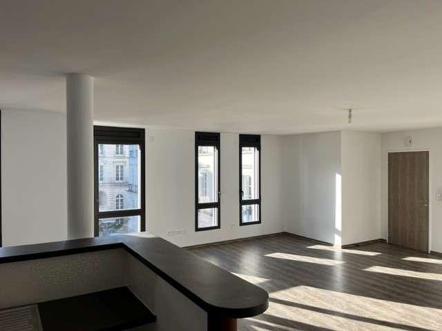 Location appartement 4 pièces Nantes Centre Ville 44