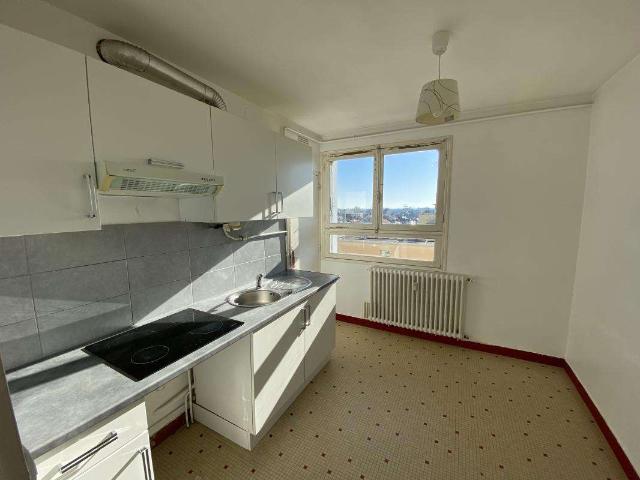 Location appartement 4 pièces Nantes Pont Du Cens Petit Port 44