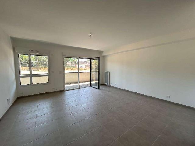 Location appartement 4 pièces Plescop 56