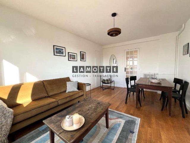Location appartement 4 pièces Rennes Bourg L'evêque 35