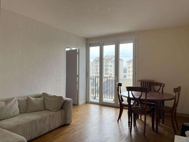 Location appartement 4 pièces Rennes Saint Helier 35