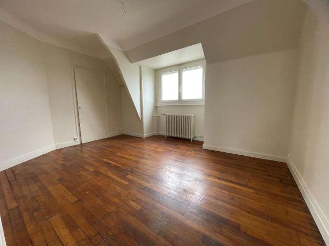 Location appartement 4 pièces Saint Brieuc L'europe, Ginglin, Le Plateau, Zi 22