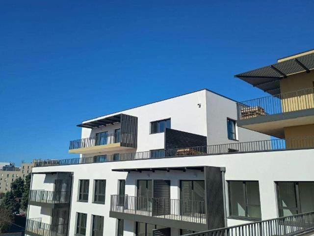 Location appartement 4 pièces Saint Jacques de la Lande 35