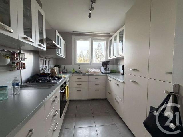 Location appartement 4 pièces Saint Jacques de la Lande 35