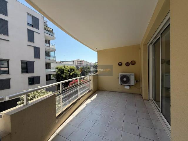 Location Appartement 53 m2 à Saint Raphaël