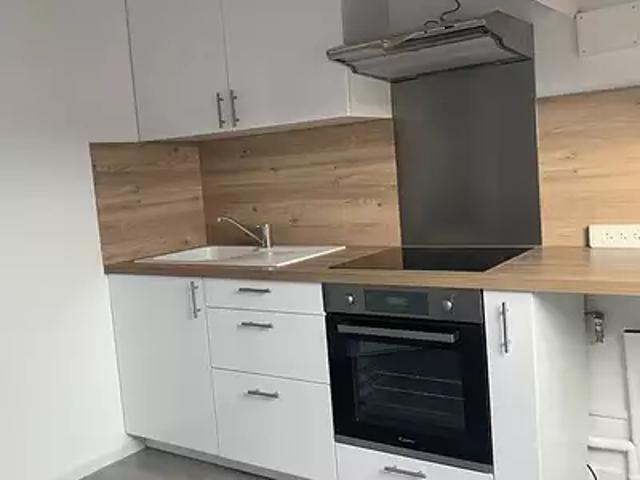 location appartement, 52.45 m² au dernier étage parking